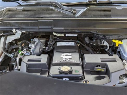 Used 2022 RAM 3500 Limited w/ Safety Group image 23