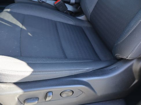 Certified 2024 Chevrolet Silverado 2500 Custom w/ Custom Value Package image 21