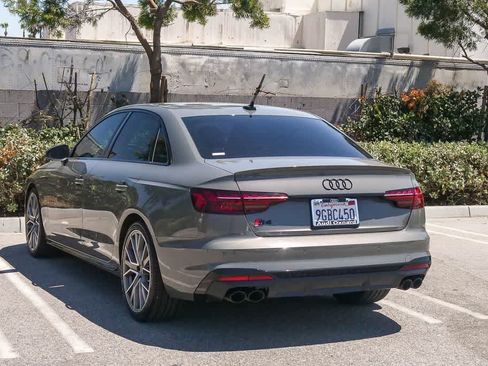 Used 2023 Audi S4 Premium Plus w/ Premium Plus Package AWD/4WD image 7