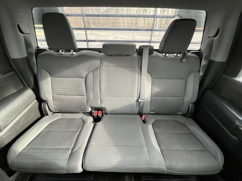 Used 2022 Chevrolet Silverado 2500 LT w/ Convenience Package image 17