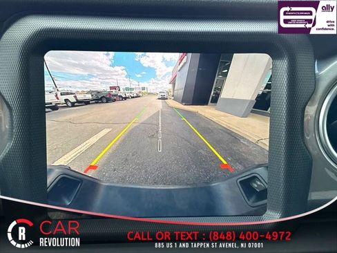 Used 2023 Jeep Gladiator Overland AWD/4WD image 23
