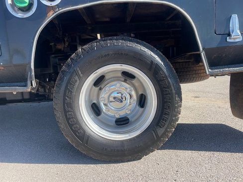 Used 2021 Ford F350 Lariat w/ Lariat Value Package image 19