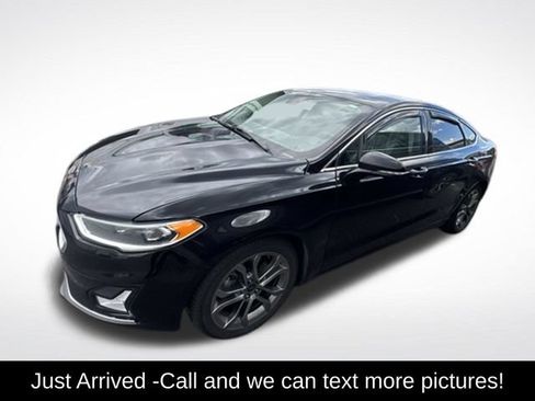 Used 2020 Ford Fusion Titanium FWD image 1