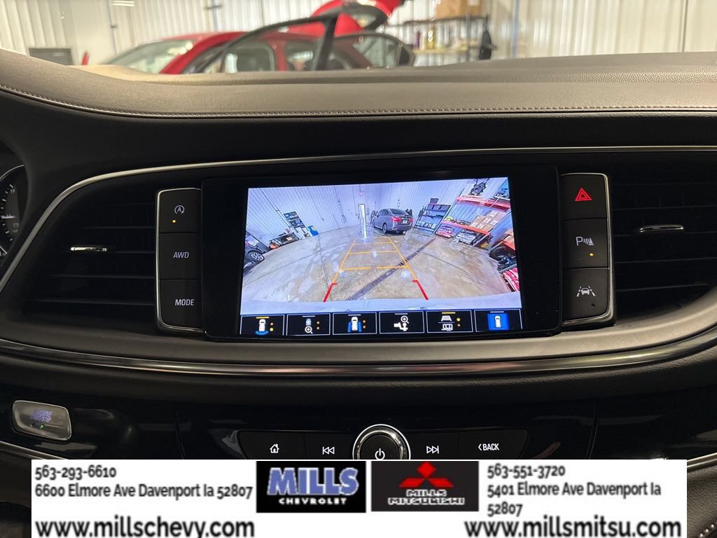 Used 2024 Buick Enclave Avenir w/ Avenir Technology Package AWD/4WD image 22
