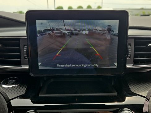 Certified 2024 Ford Explorer ST-Line w/ Class IV Trailer Tow Package AWD/4WD image 18