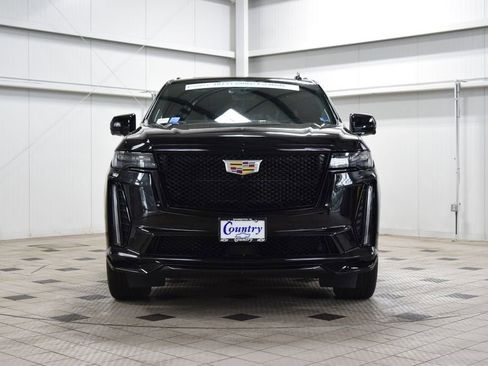 Used 2023 Cadillac Escalade V AWD/4WD image 2