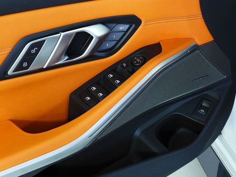 Used 2021 BMW M3 w/ Executive Package image 12