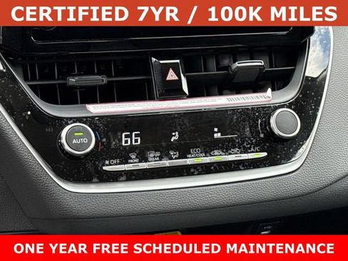 Used 2025 Toyota Corolla LE w/ LE Premium Package FWD image 21