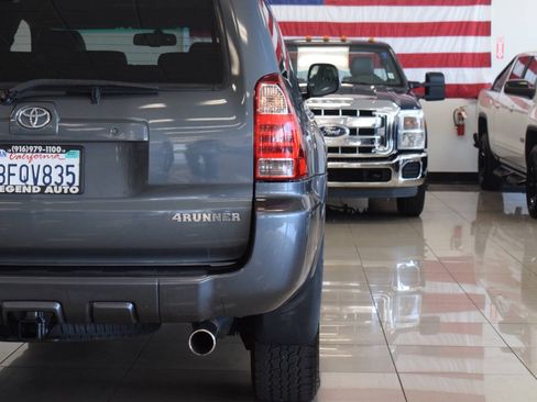 Used 2007 Toyota 4Runner Limited AWD/4WD image 26