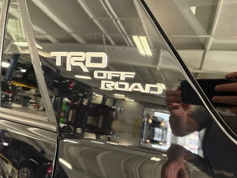 Used 2020 Toyota 4Runner TRD Off-Road Premium w/ Moonroof Package AWD/4WD image 44