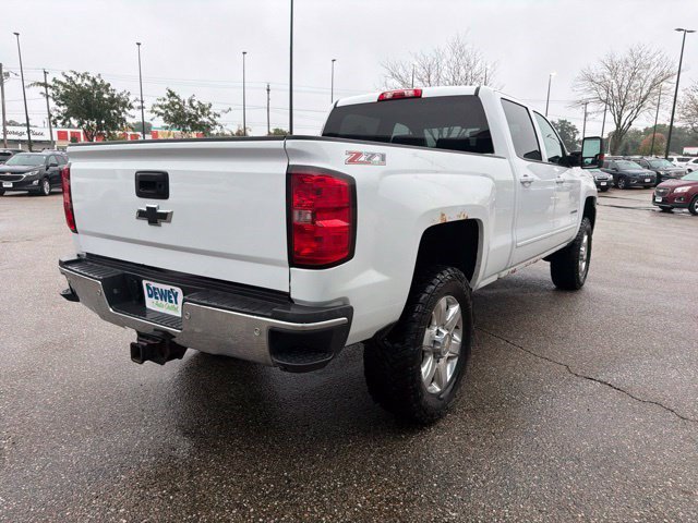 Used 2015 Chevrolet Silverado 2500 LT w/ LT Convenience Package AWD/4WD image 5