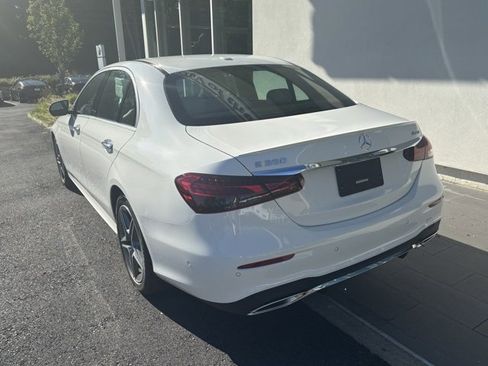 Used 2022 Mercedes-Benz E 350 4MATIC Sedan image 9
