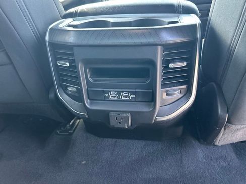 Used 2025 RAM 1500 Big Horn AWD/4WD image 28