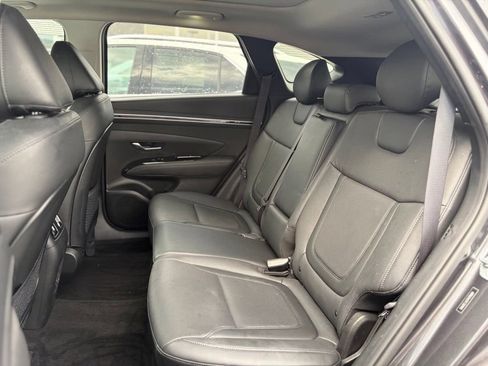Used 2023 Hyundai Tucson Limited AWD/4WD image 12