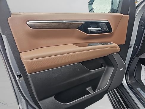 New 2026 Chevrolet Tahoe High Country image 30