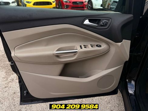 Used 2013 Ford Escape SEL FWD image 25