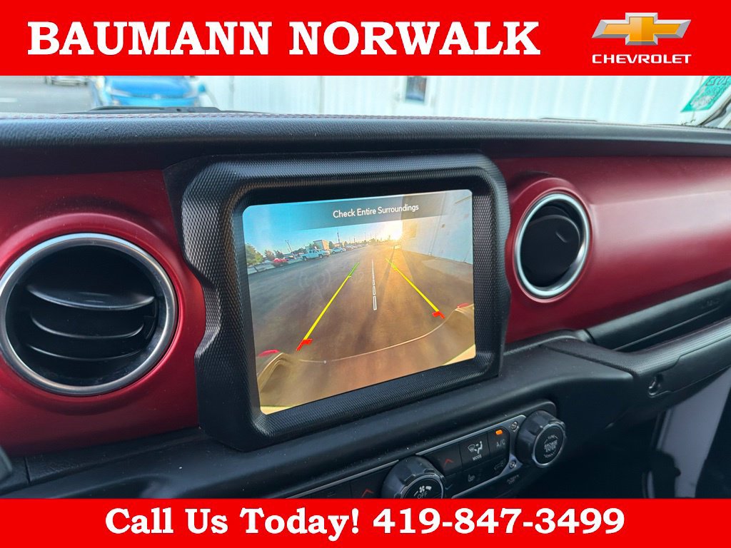 Used 2022 Jeep Gladiator Rubicon w/ Cold Weather Group AWD/4WD image 24