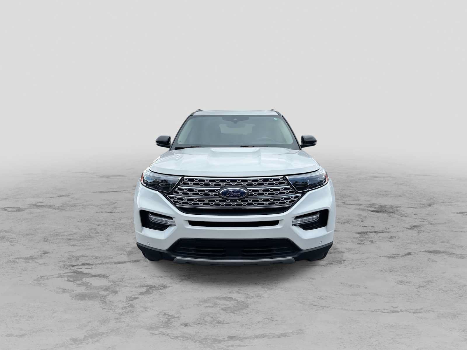 Used 2021 Ford Explorer Limited w/ Equipment Group 301A AWD/4WD image 3