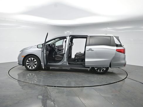 Used 2021 Honda Odyssey EX-L image 44
