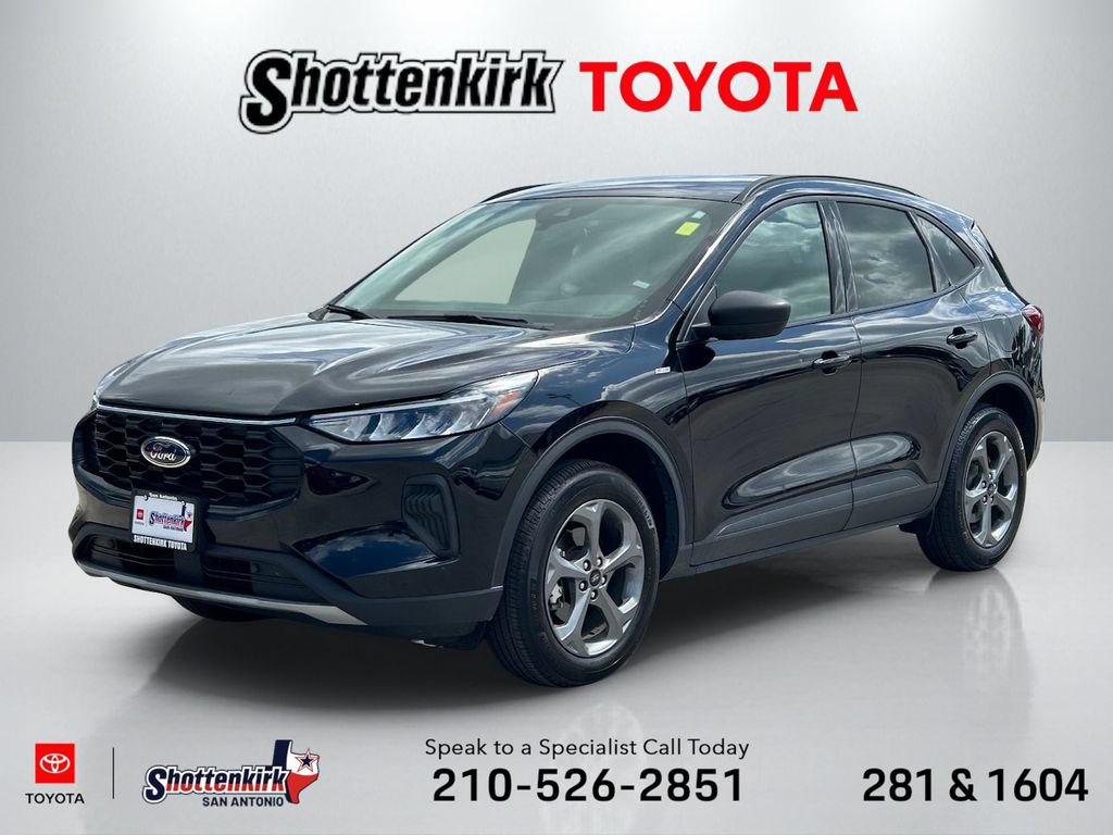 Used 2026 Ford Escape ST-Line AWD/4WD image 1