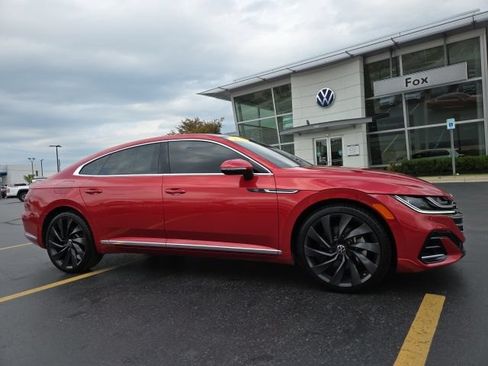 Used 2023 Volkswagen Arteon SEL AWD/4WD image 1
