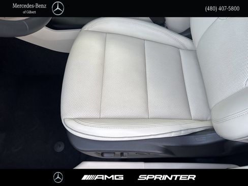 Used 2021 Buick Envision Essence w/ Technology Package I image 16