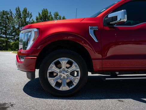 Used 2023 Ford F150 4x4 SuperCrew image 4