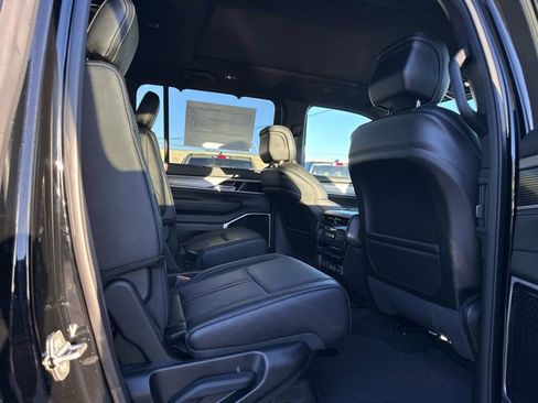 New 2026 Jeep Grand Wagoneer Limited AWD/4WD image 29