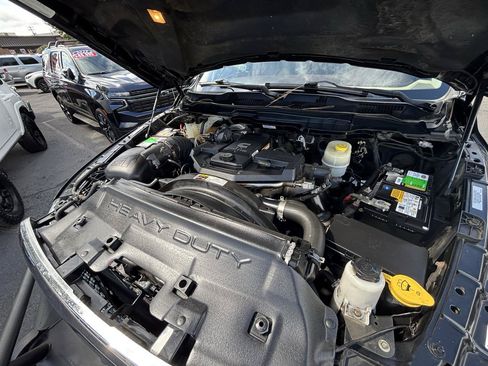 Used 2014 RAM 2500 Laramie AWD/4WD image 16