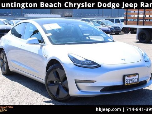 Used 2018 Tesla Model 3 Long Range RWD image 1