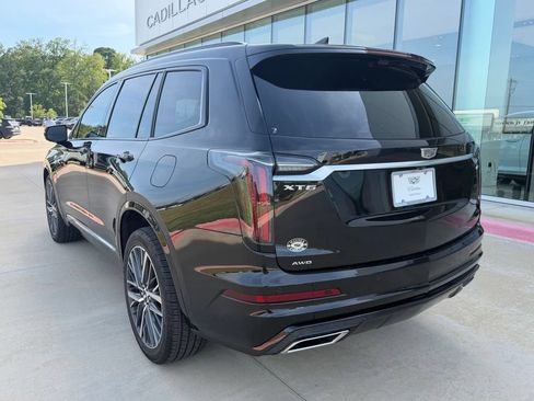 Used 2024 Cadillac XT6 Sport w/ Technology Package AWD/4WD image 3