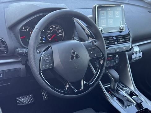 New 2025 Mitsubishi Eclipse Cross AWD image 12