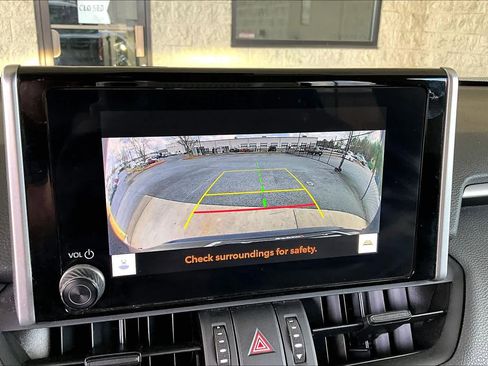 Used 2024 Toyota RAV4 Adventure image 28