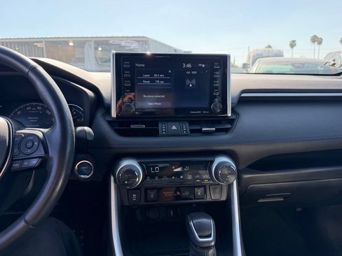 Used 2021 Toyota RAV4 XSE w/ XSE Grade Weather Package AWD/4WD image 9