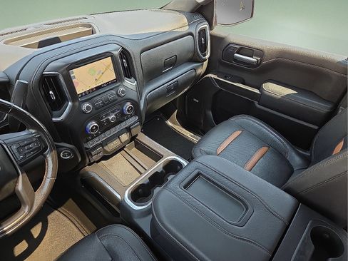 Certified 2021 GMC Sierra 1500 AT4 w/ AT4 Premium Package AWD/4WD image 19
