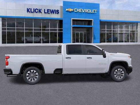 New 2026 Chevrolet Silverado 2500 Custom w/ Custom Value Package AWD/4WD image 5