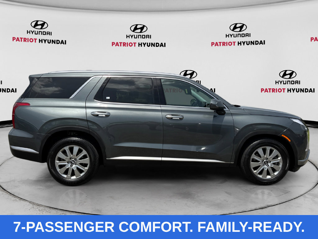 Used 2024 Hyundai Palisade SEL AWD/4WD image 2