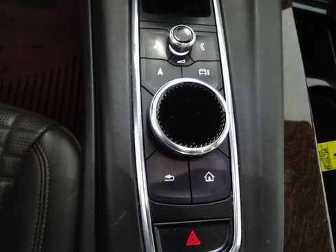 Used 2023 Cadillac Escalade Sport Platinum AWD/4WD image 15