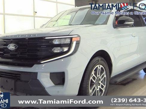 Used 2025 Ford Expedition Max Active image 1