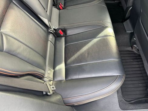 Used 2022 Subaru Crosstrek 2.5i Limited w/ Moonroof Package 2 image 18