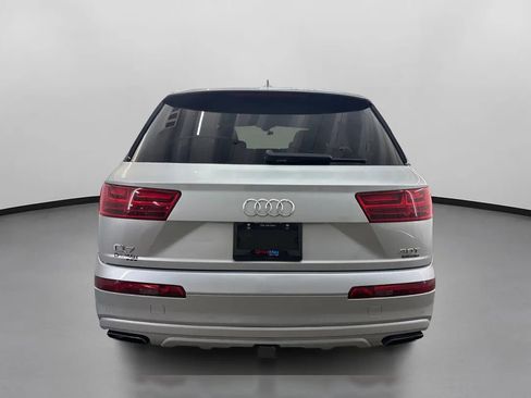 Used 2017 Audi Q7 3.0T Premium Plus w/ Premium Plus Package image 8