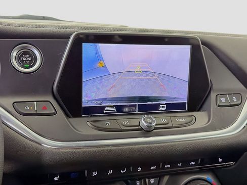 Used 2022 Chevrolet Blazer LT image 17