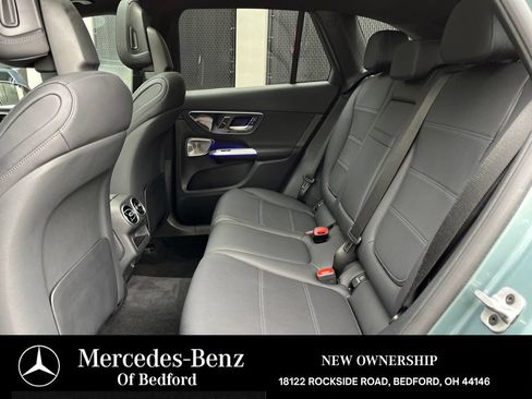 Used 2026 Mercedes-Benz GLC 300 4MATIC image 13
