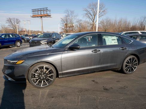 New 2026 Honda Accord Touring image 3