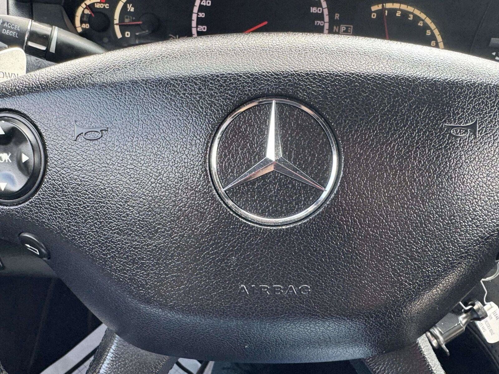 Used 2008 Mercedes-Benz CL 63 AMG image 28
