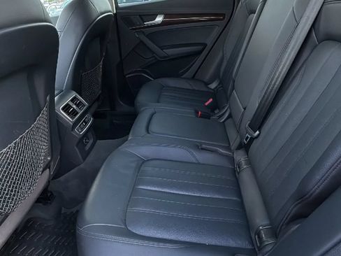 Used 2018 Audi Q5 2.0T Premium Plus AWD/4WD image 16