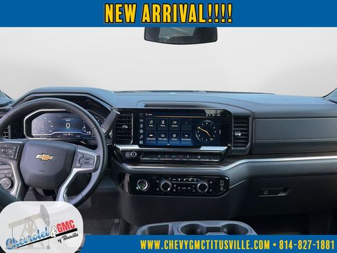 Used 2024 Chevrolet Silverado 1500 LT AWD/4WD image 2