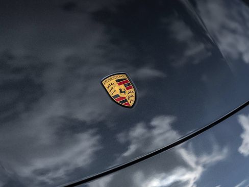 Certified 2023 Porsche Taycan Turbo S AWD/4WD image 20