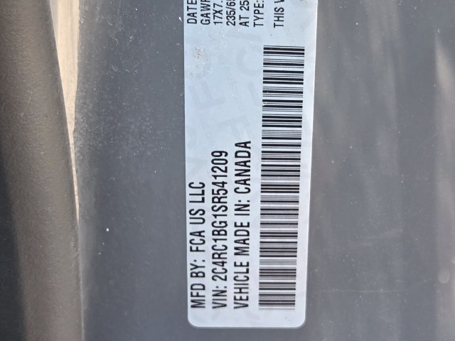 Used 2025 Chrysler Pacifica Select FWD image 26