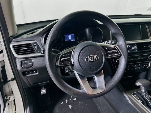 Used 2019 Kia Optima LX image 12